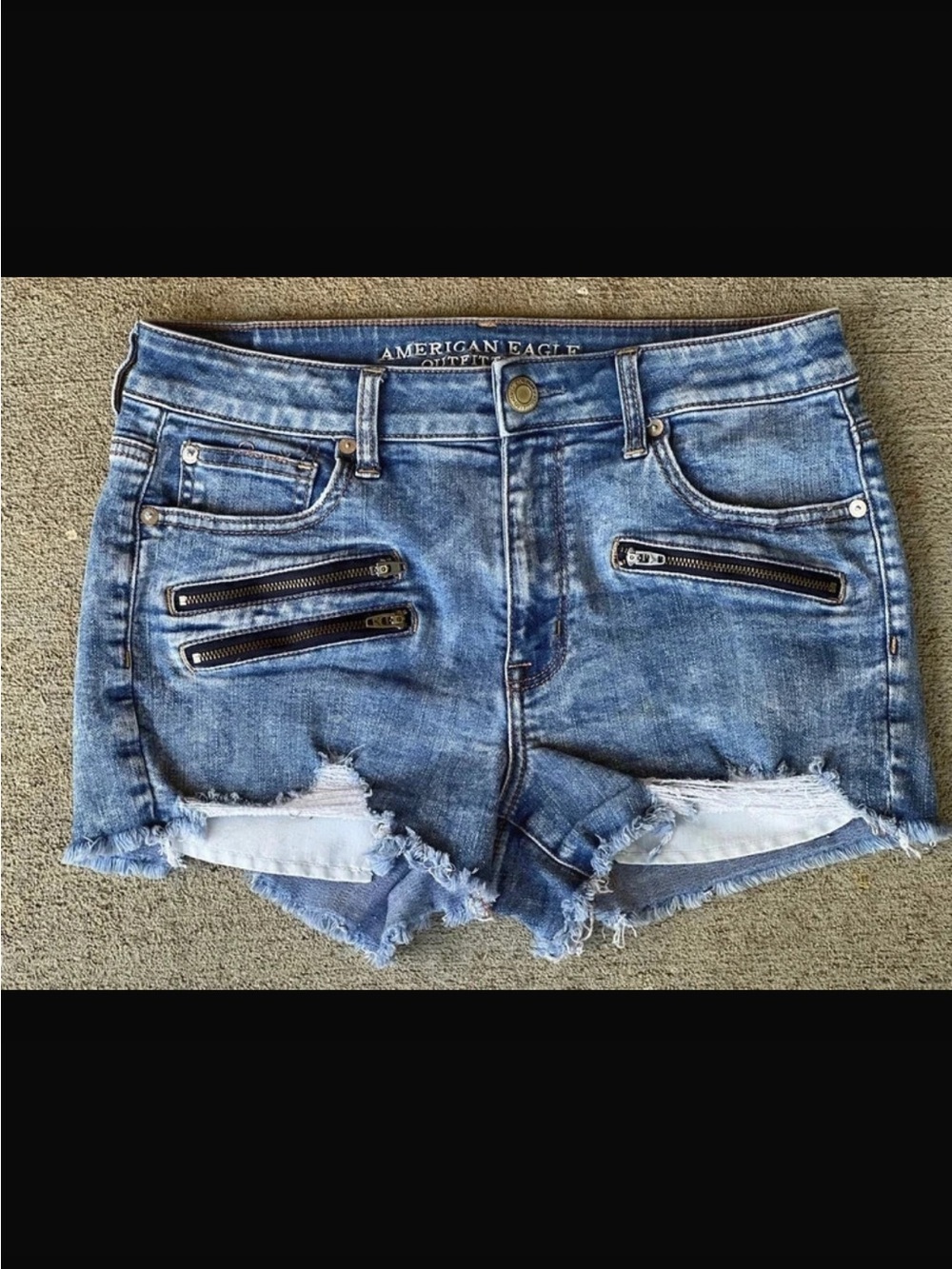 American Eagle Outfitters WOMENS 10 Distressed Denim Shorts Dual Zippers AEO